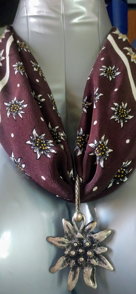 Reine Seide Vintage Silk w/Slide Floral